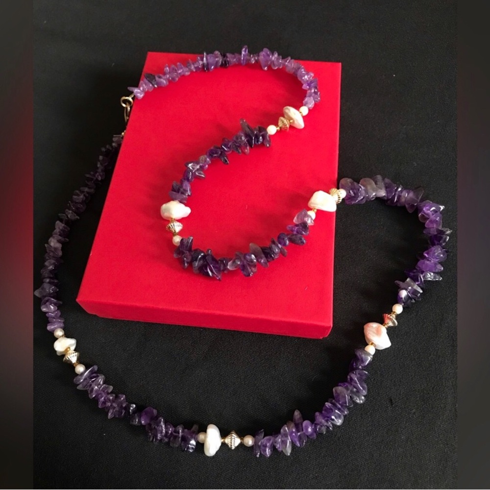 Amethyst Chip Necklace with White Shell Accents